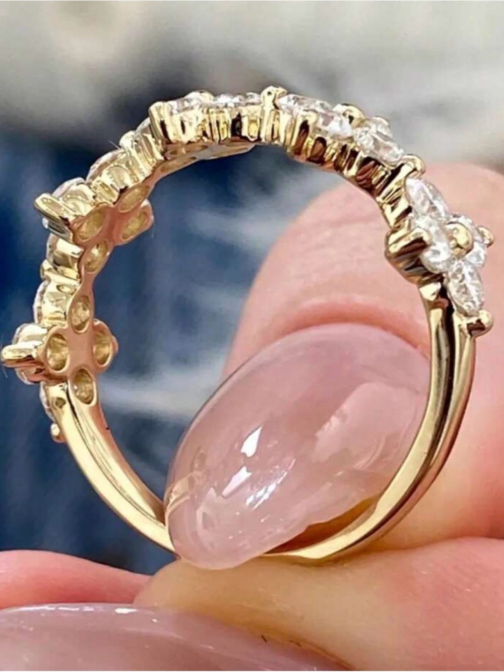 Gold Floral Cluster Ring - Picture 3 of 3